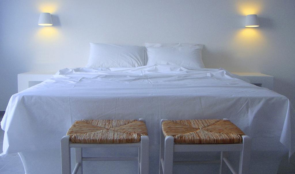 Miramare Hotel Folégandros Exteriér fotografie